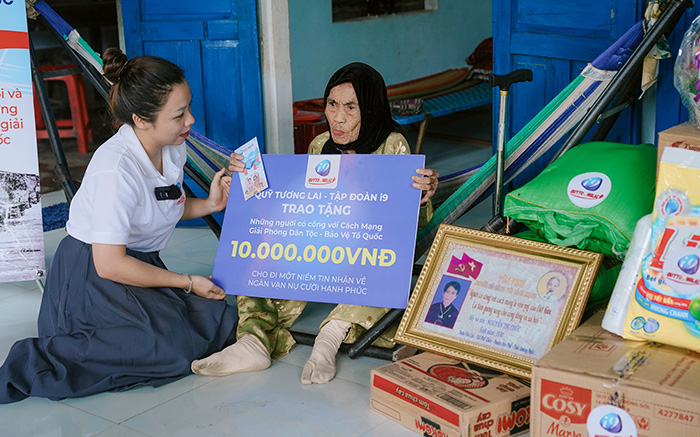 Hình ảnh đội ngũ hỗ trợ khách hàng WIN456 chuyên nghiệp